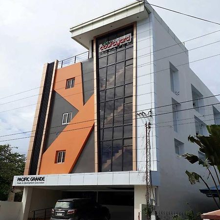 מלון מקטאן Cebu Courtyard מראה חיצוני תמונה