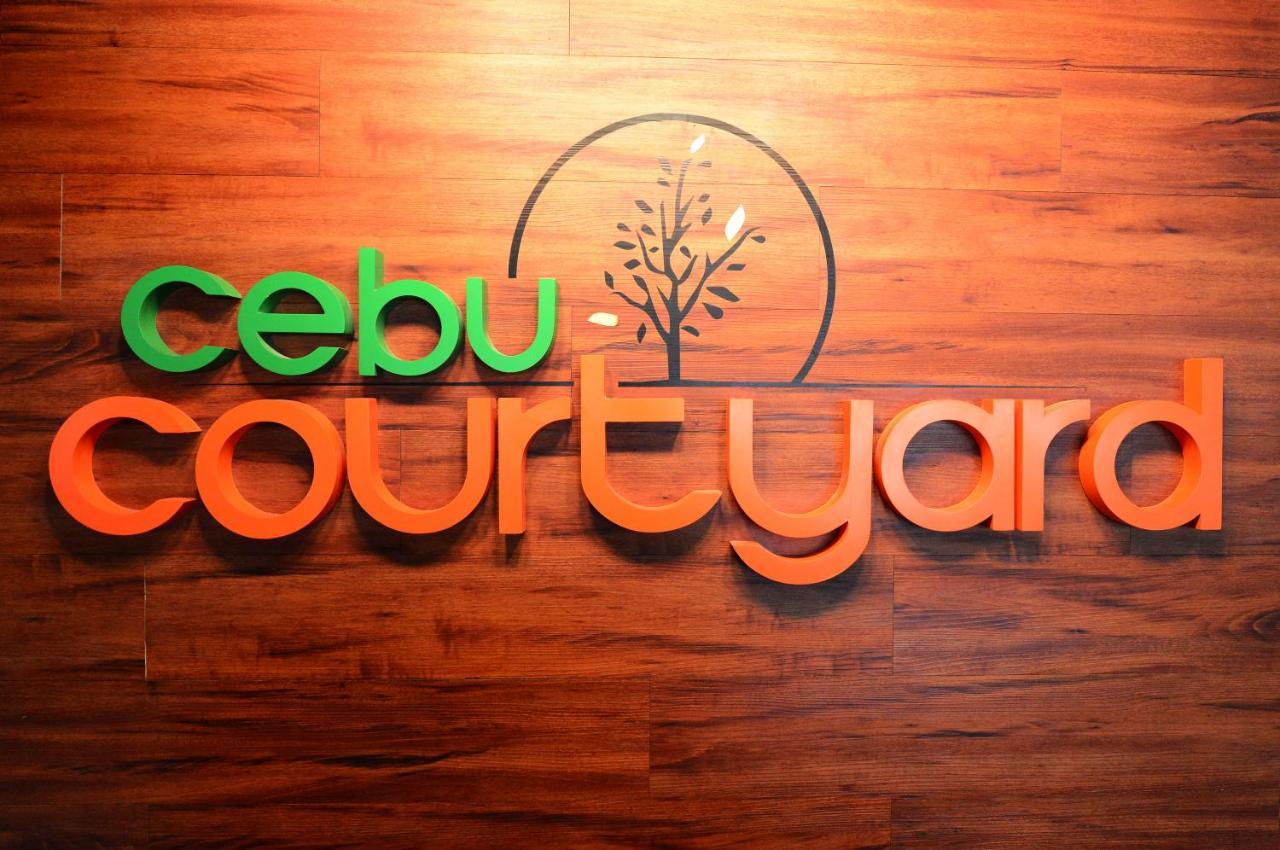 מלון מקטאן Cebu Courtyard מראה חיצוני תמונה