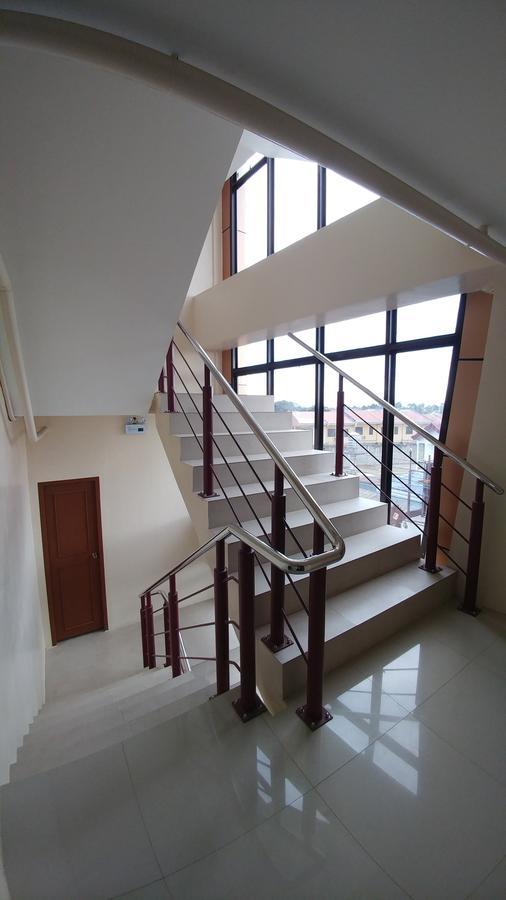 מלון מקטאן Cebu Courtyard מראה חיצוני תמונה